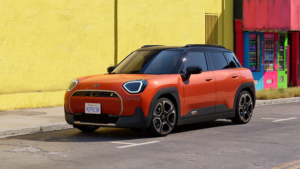 MINI elektrinis mobilumas - reklaminis anonsas- technologija - visiškai elektrinis Aceman